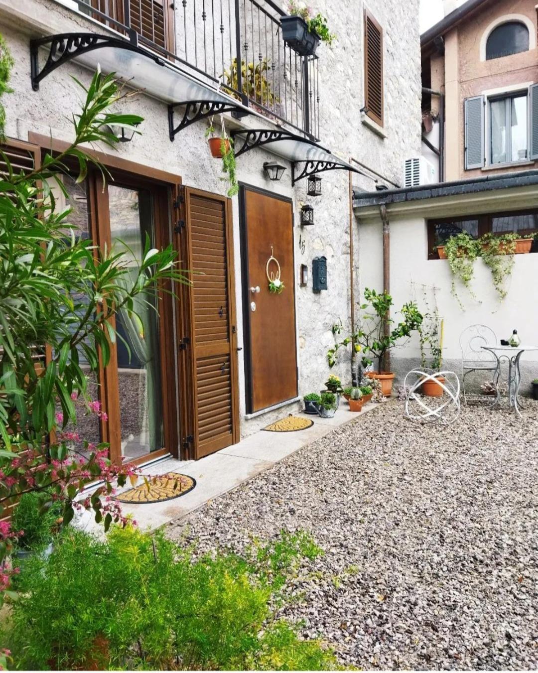 B&B Cristalli Di Luce Albavilla Εξωτερικό φωτογραφία